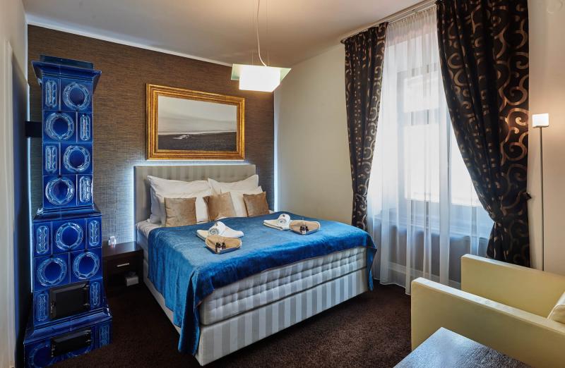 SAFFRON SUITE EXECUTIVE